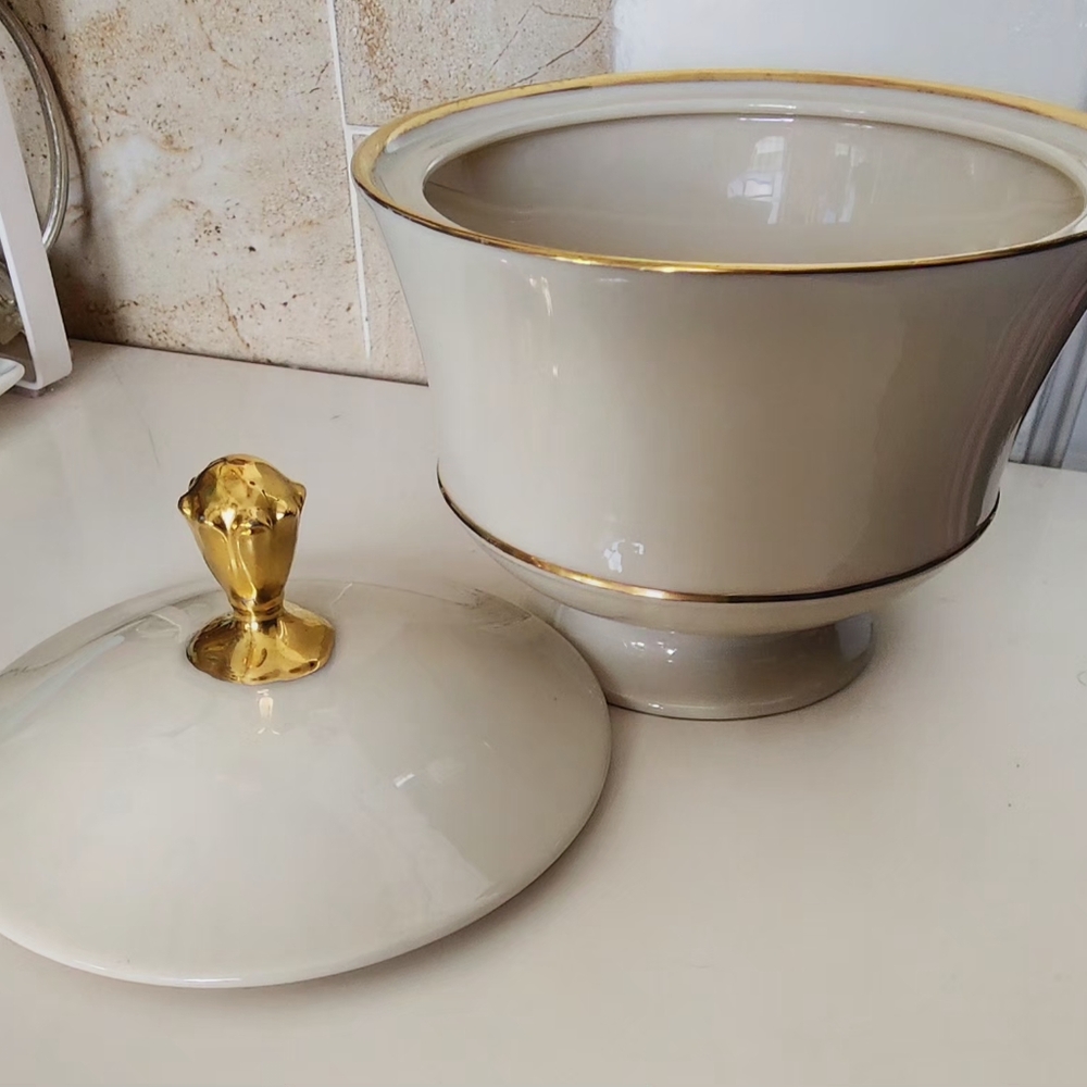 Vintage Lenox Candy Dish & Lid 24k Handpainted Gold Trim, EUVC - Picture 3 of 6